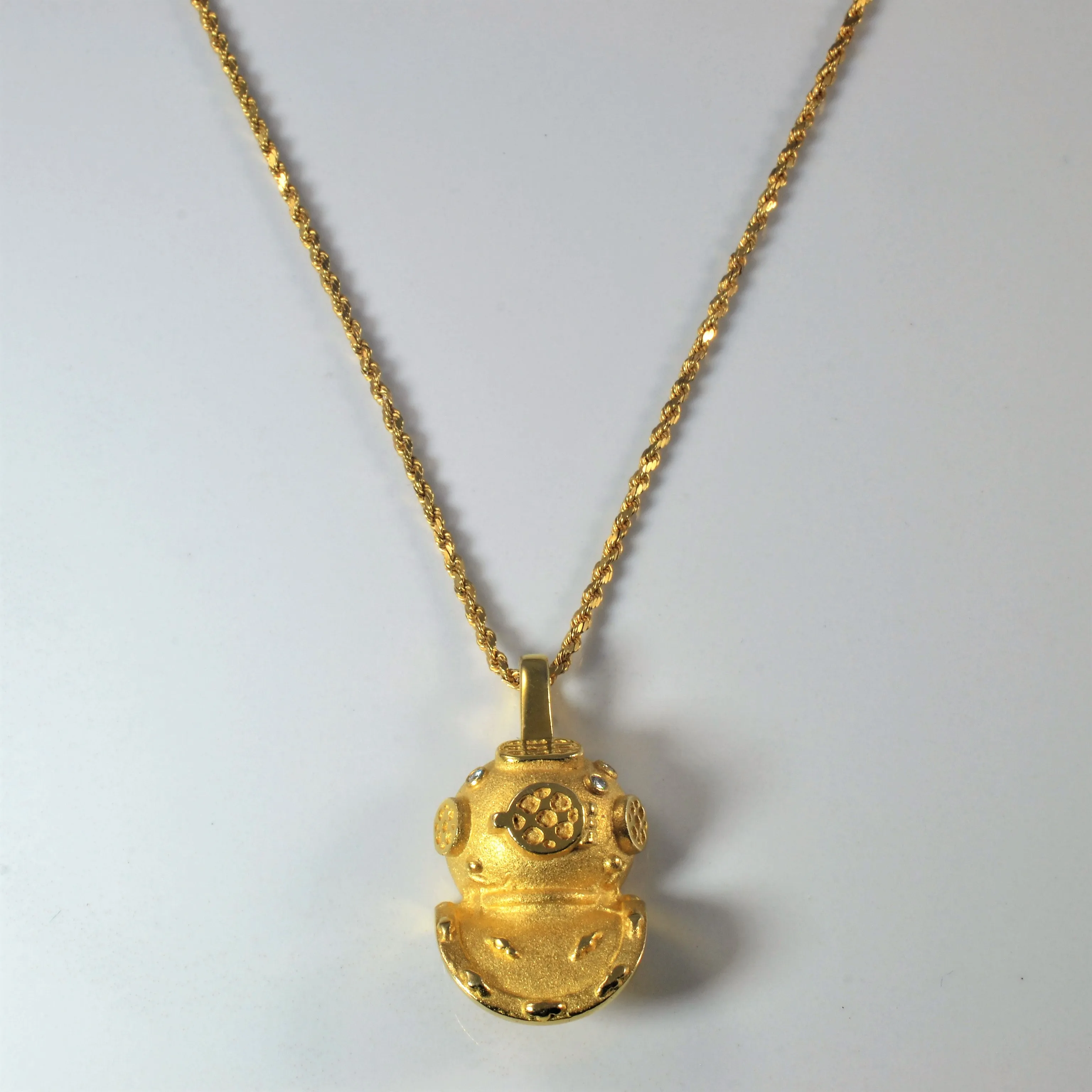 Diamond Divers Helmet Necklace | 0.09ctw | 20" | Shine Piece