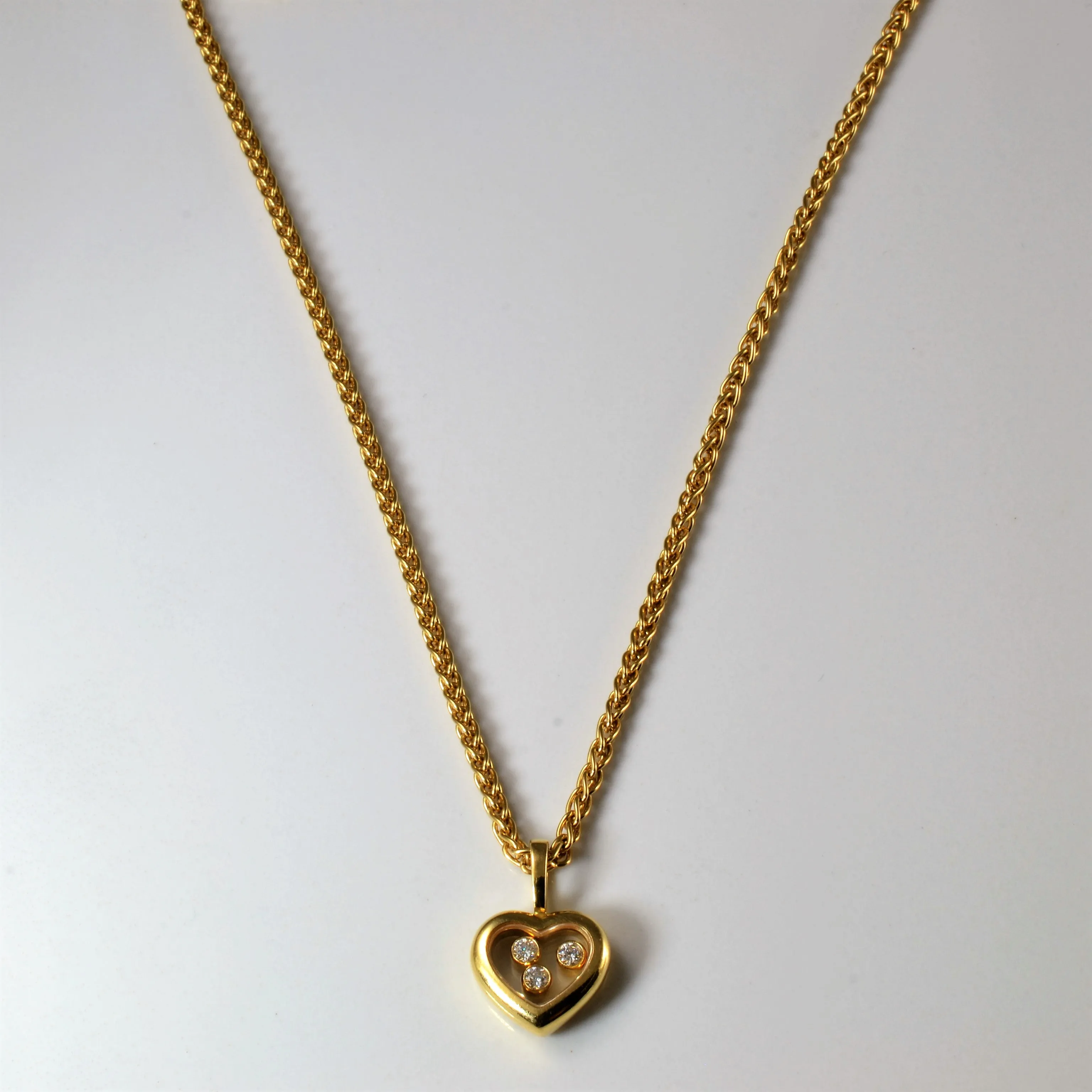 Close Up Chopard' Happy Diamonds Icons Pendant Necklace | 0.15ctw | 16"|