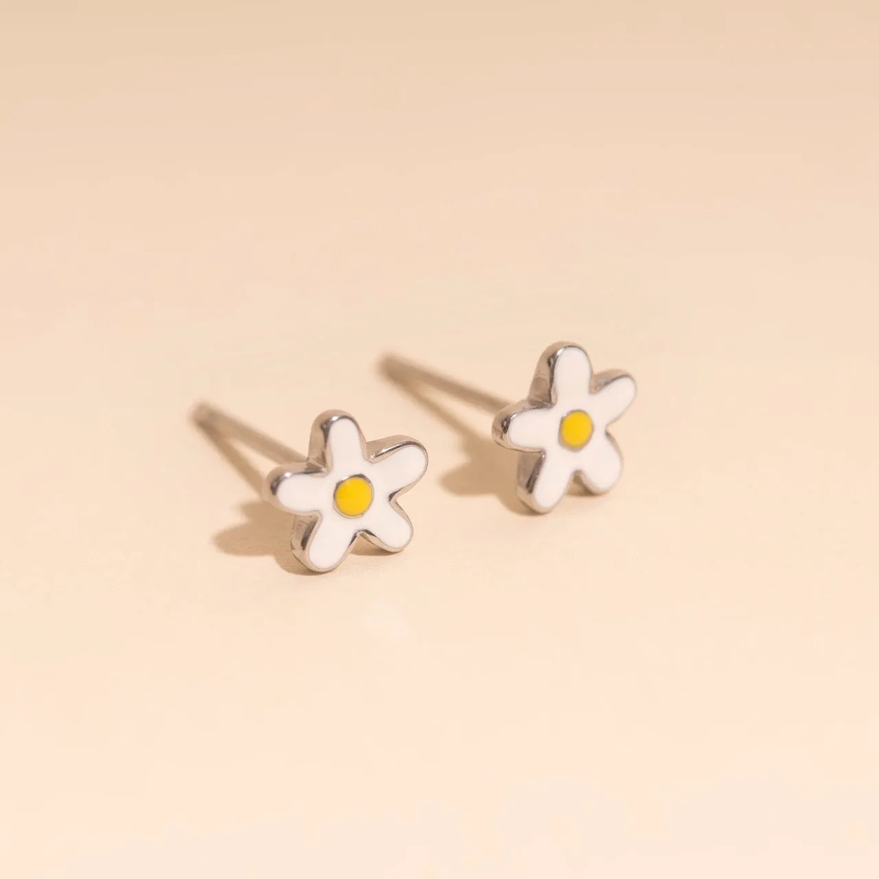Star Flower Stud Earring High-Quality Finish Rustic Jewelry