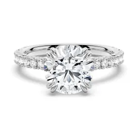 Lovely Look Moissanite Engagement Ring Solitaire With Pav?? Accents