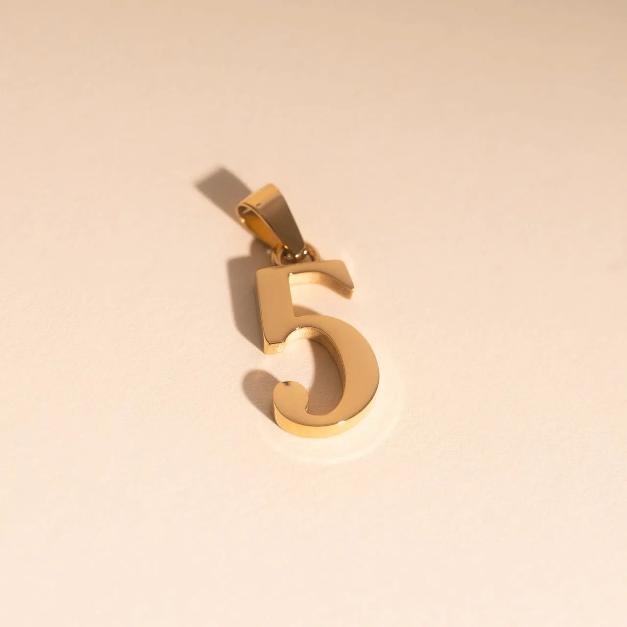 Number Necklace Charm (Single) Gleaming Highlight