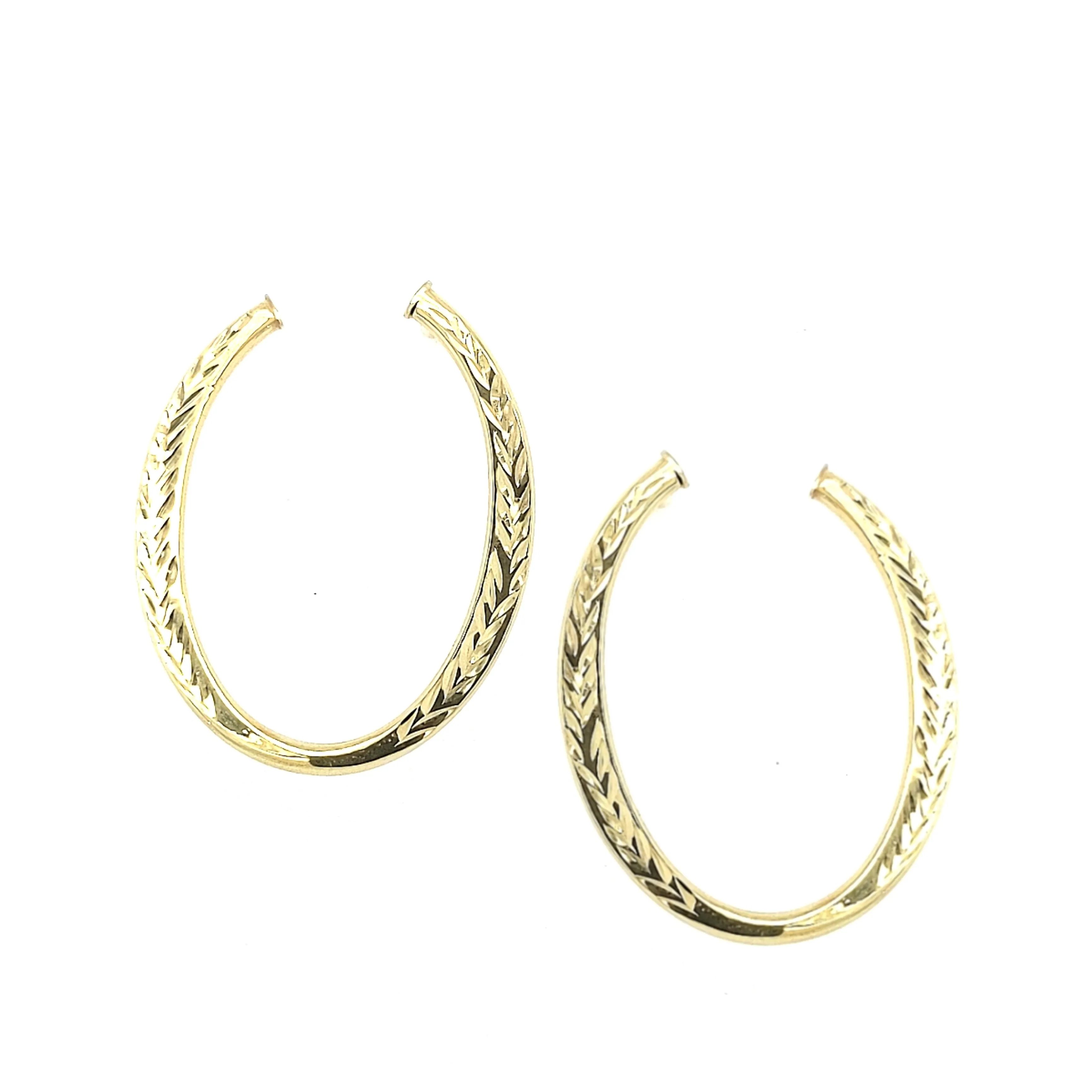 14k Gold Front Facing Open Oval Loop Textured Earring Stunning Finish Shiny Accessory
