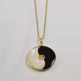 Onyx & Mother of Pearl Necklace | 10.00ct | 19.25" | Elegant Feel Timeless Gifts