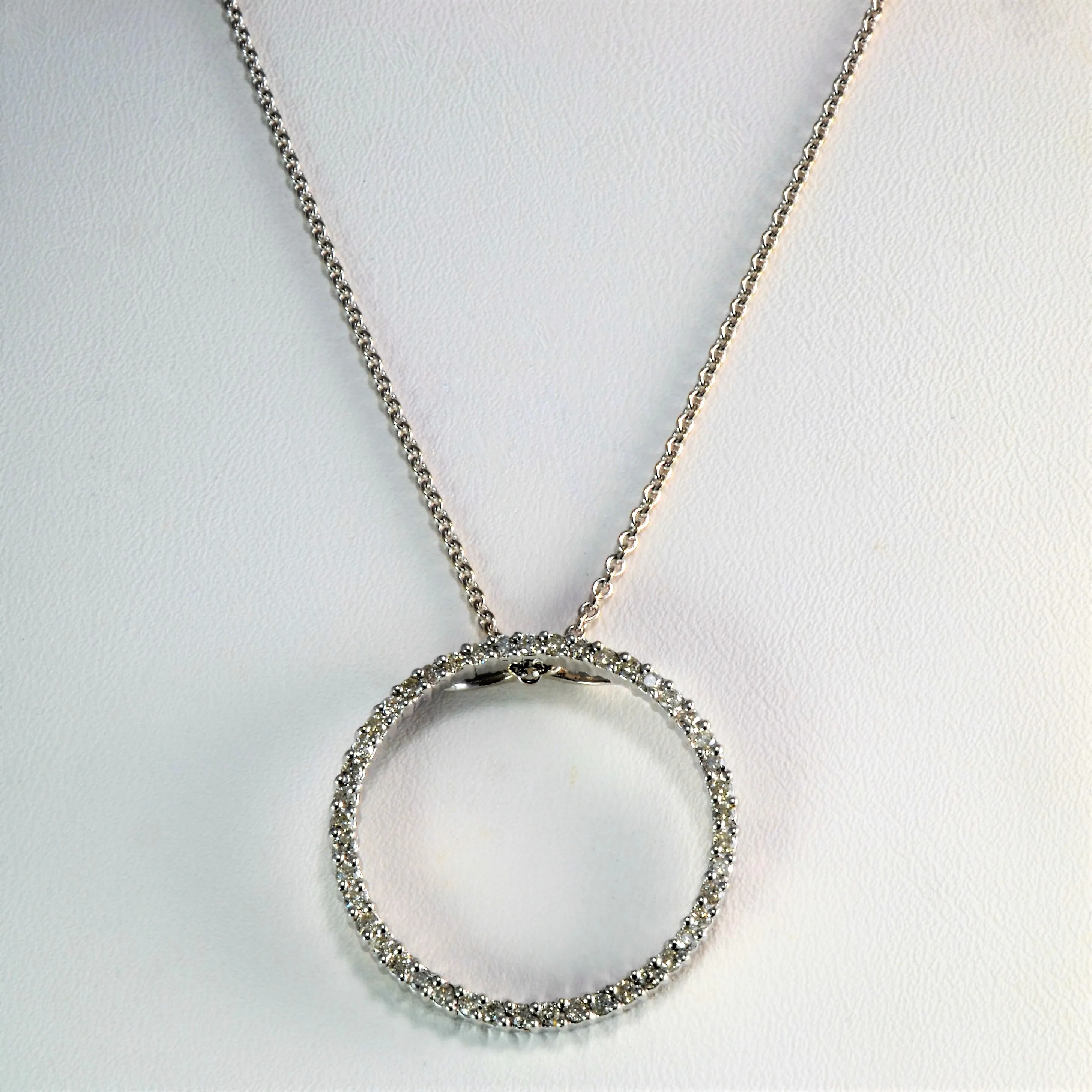Timeless Match Diamond Circle Pendant Necklace | 0.27 ctw, 18''|
