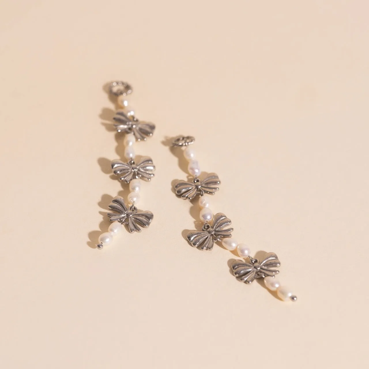 Straight Embellishment Shiny Adornment Pearl Ribbon Dangle Huggie Hoop Charms