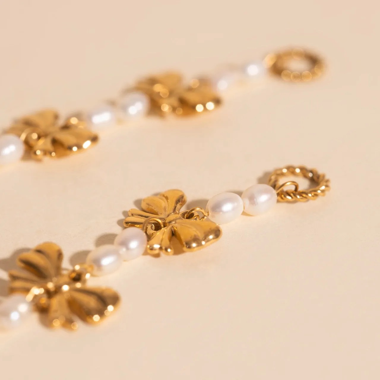 Pearl Ribbon Dangle Huggie Hoop Charms Curved Ornament Sturdy Appearance