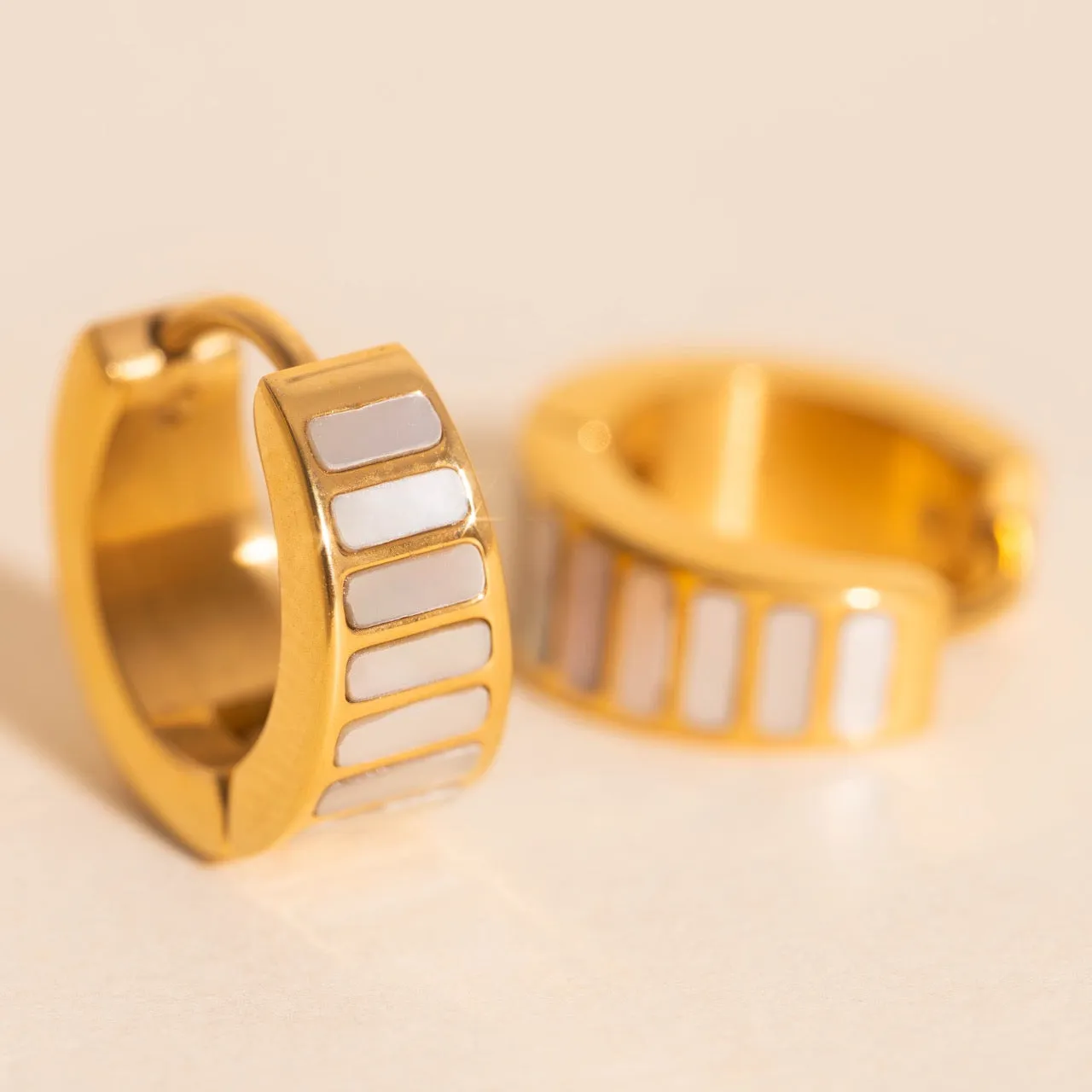 Pearl Shell Teardrop Super Chunky Huggie Hoop Earrings Glossy Embellishment