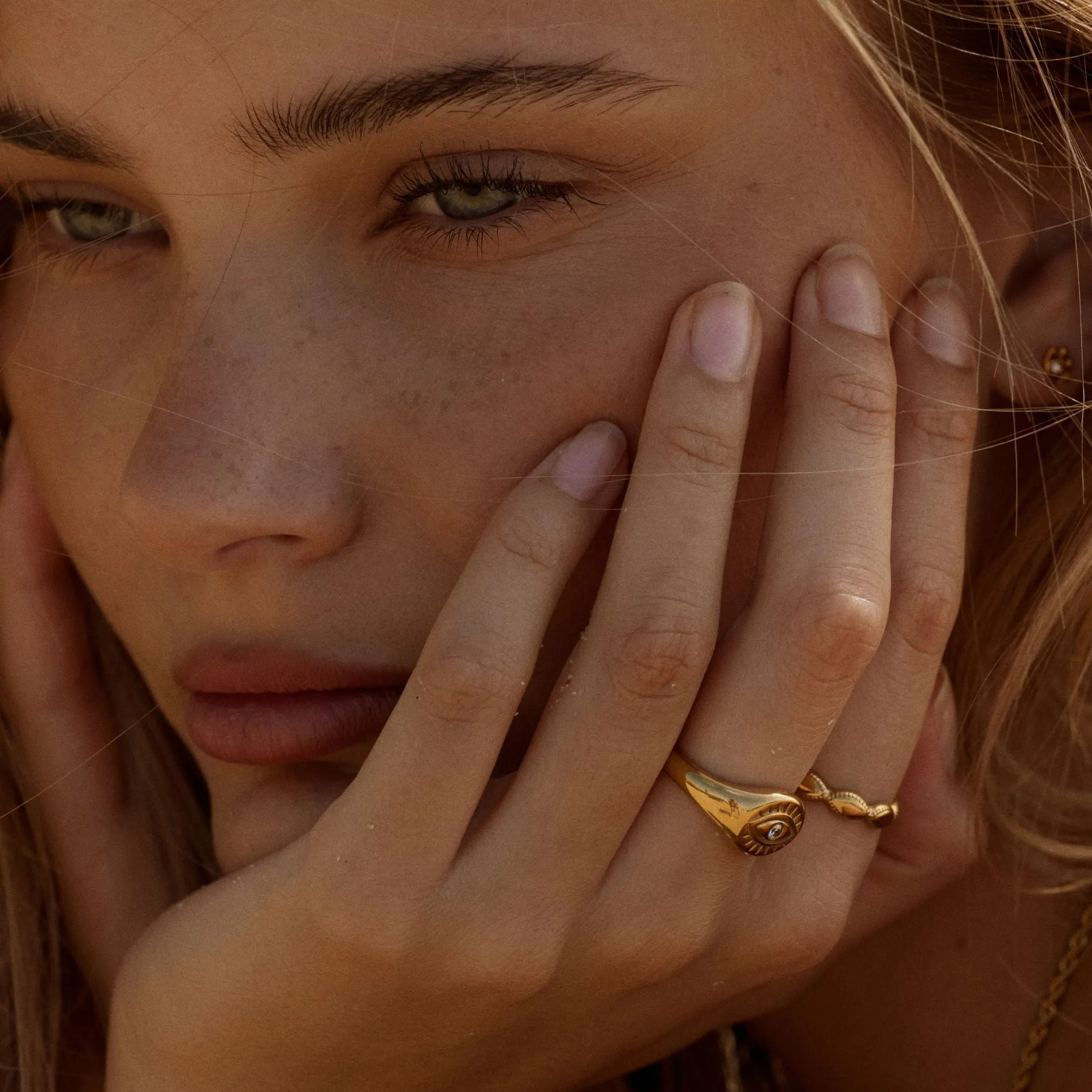 Effortless Chic Exquisite Look Evil Eye Signet Ring