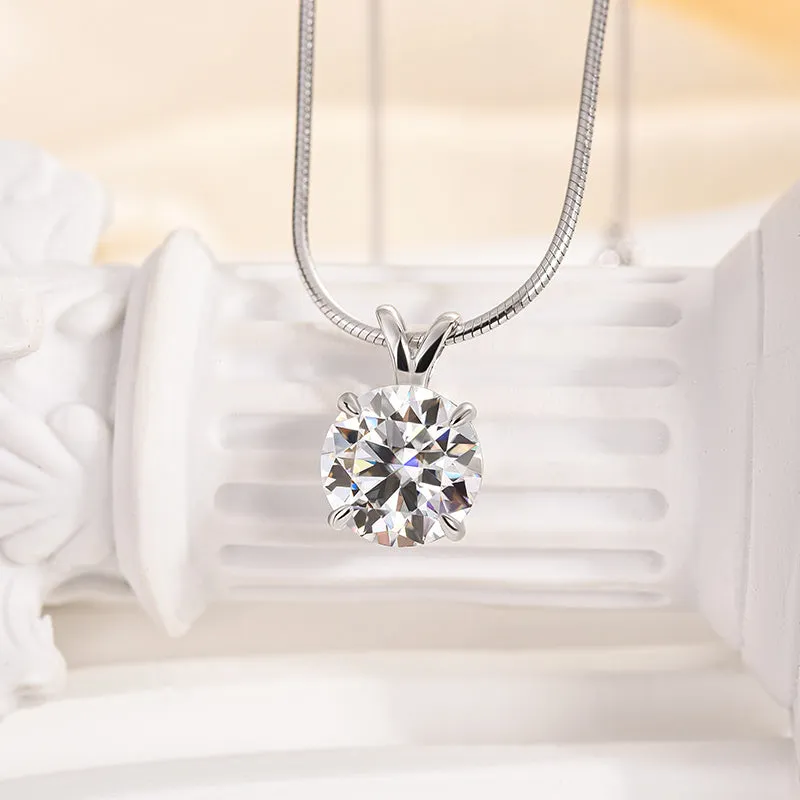 Spark Touch Louily Moissanite Round Cut Necklace