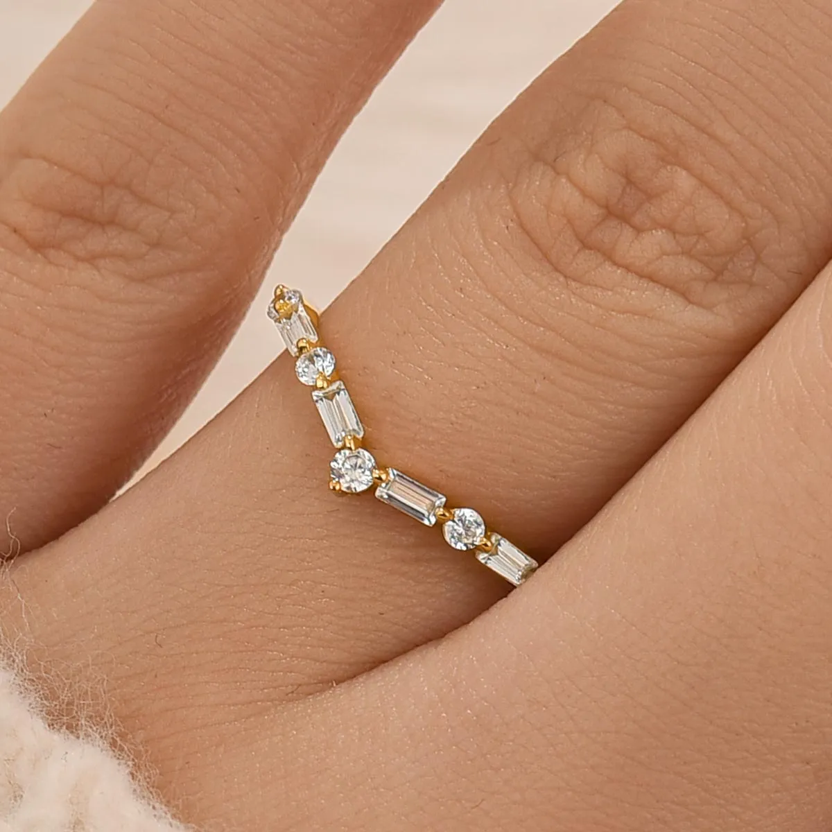 Handcrafted Form Zoom Focus Louily Exclusive V-shaped Design Half Eternity Wedding Band