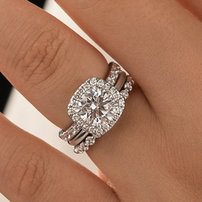 Custom Touch Moissanite 2.0 Ct Halo Round Cut White Gold Wedding Ring Set