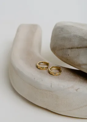 Creative Adornment Classic Appearance Regina Hoops