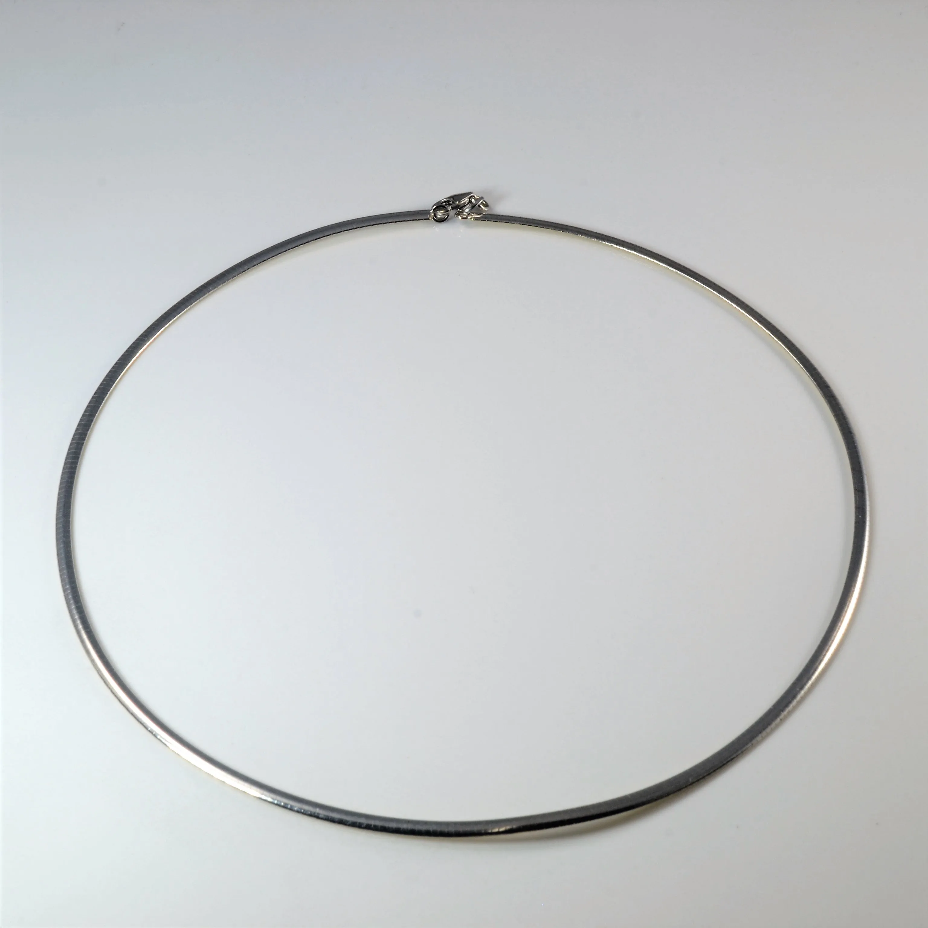 Reversible Yellow and White Gold Snake Chain Choker | 16" | Impressive Finish