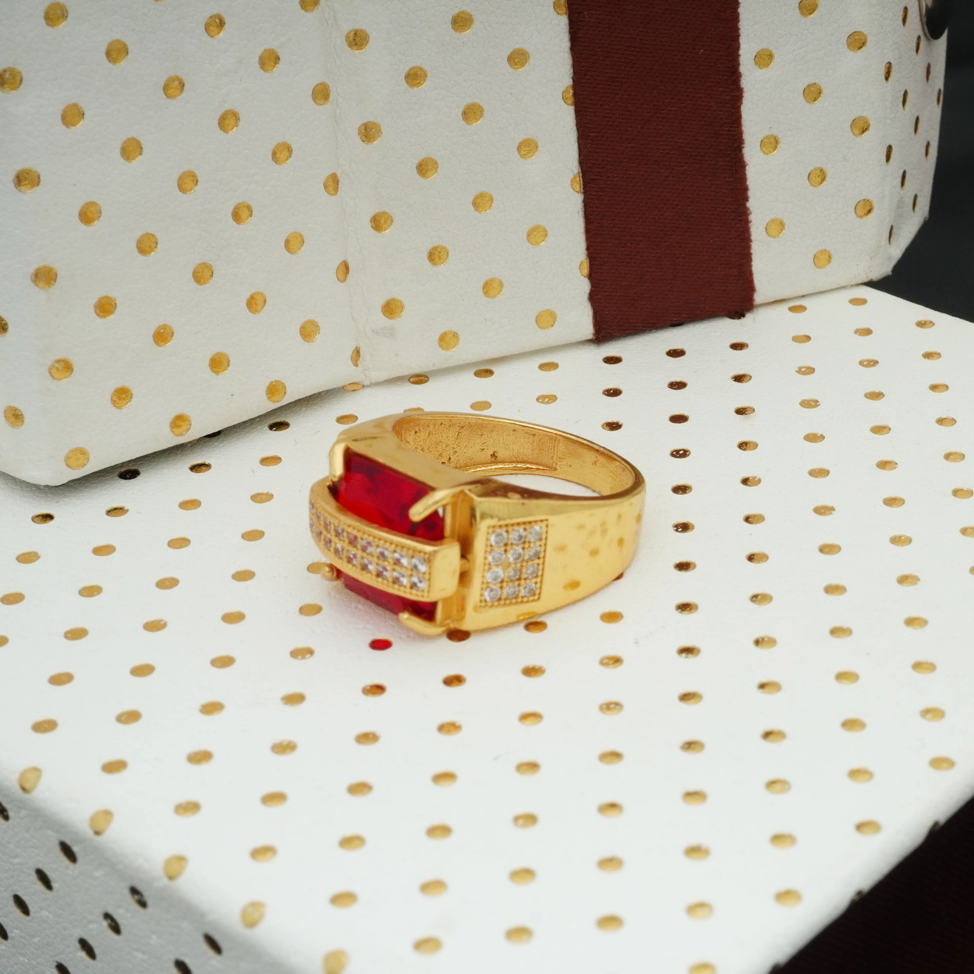 Artisan Ornament Luxury Accent Freemen Square Red with AD Stone Golden Ring  - FMRI01