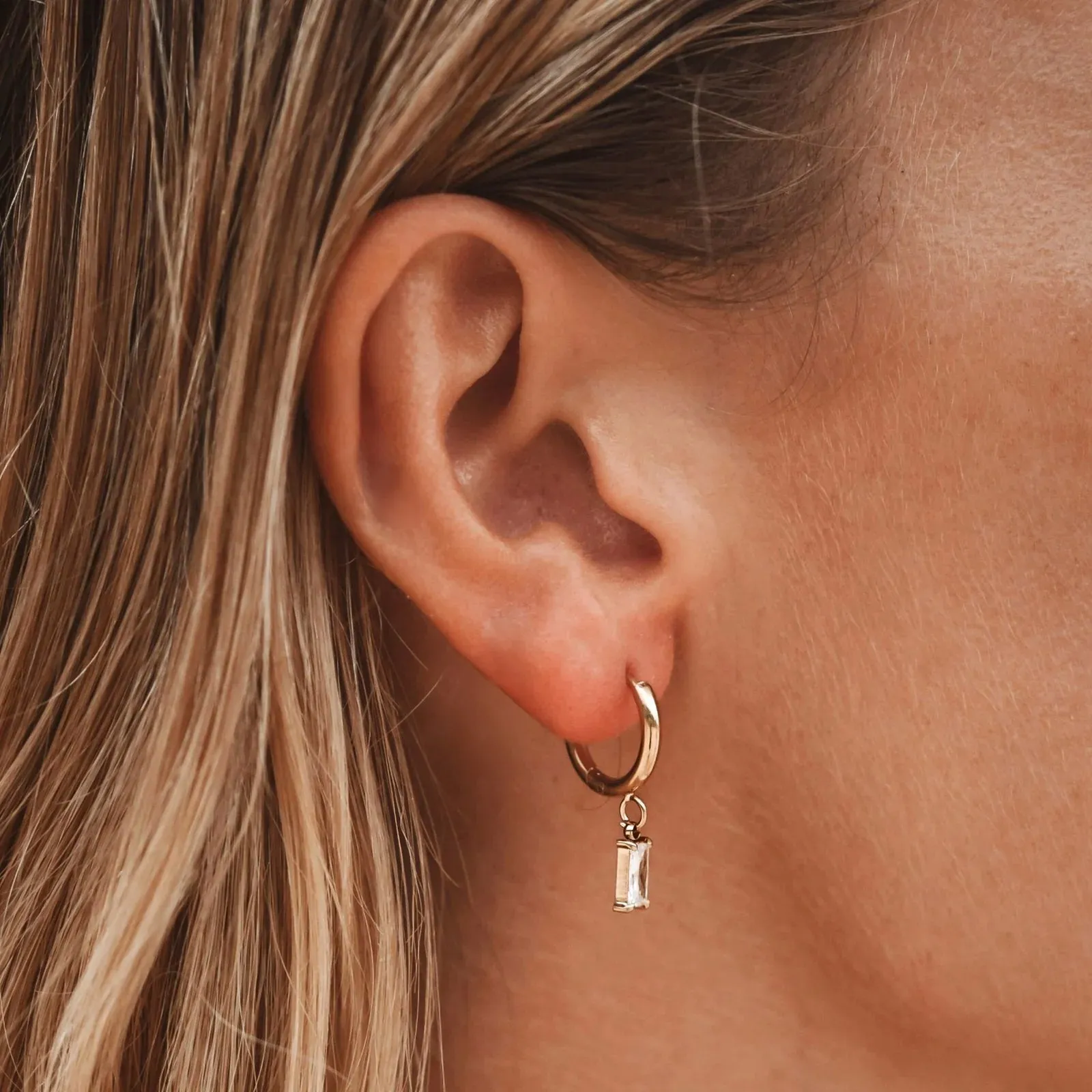 Brilliant Accessory Shine Earrings