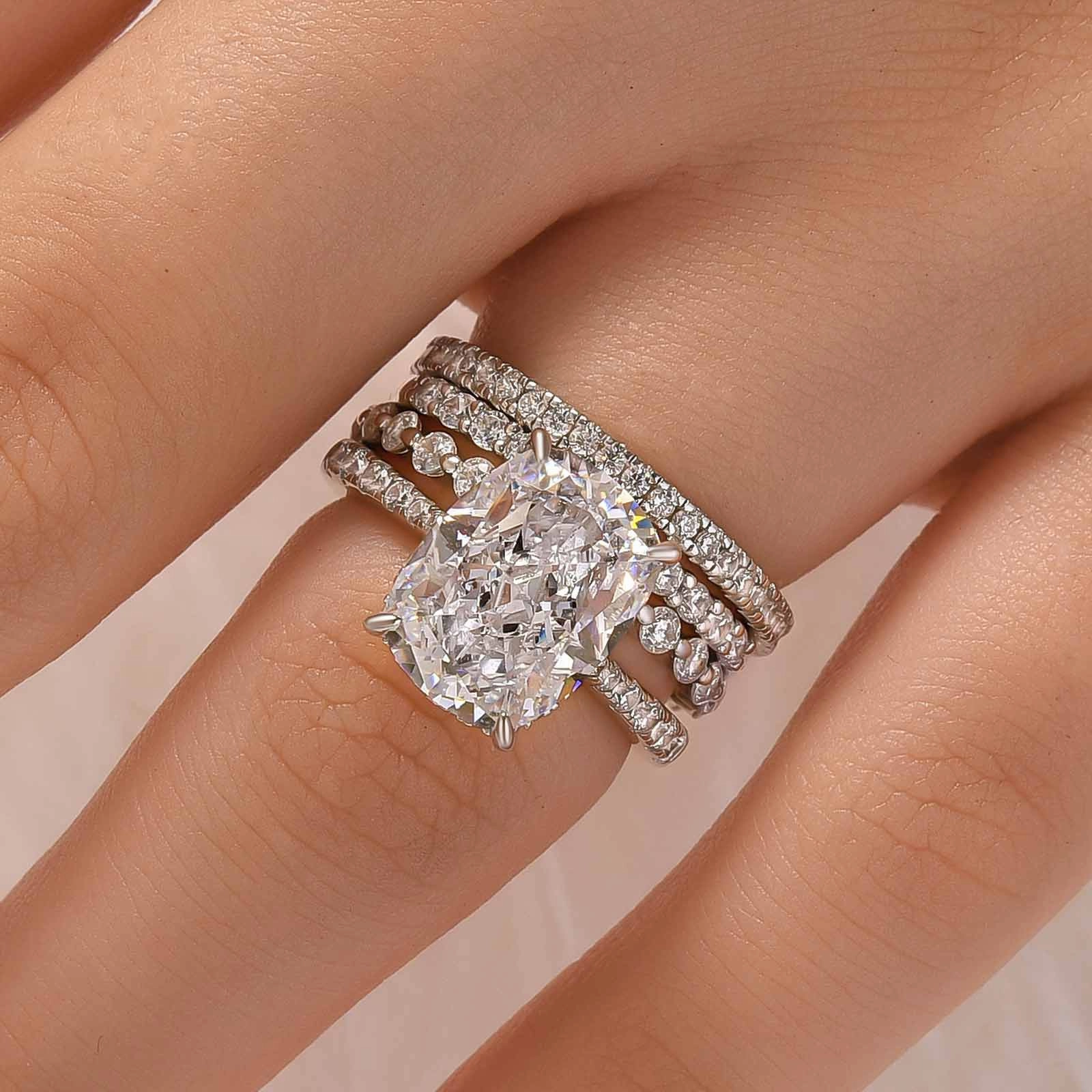 Structured Accent Delicate Layer 4PC 6.5Ct Cushion Cut Wedding Ring Set With Three Classic Wedding Bands