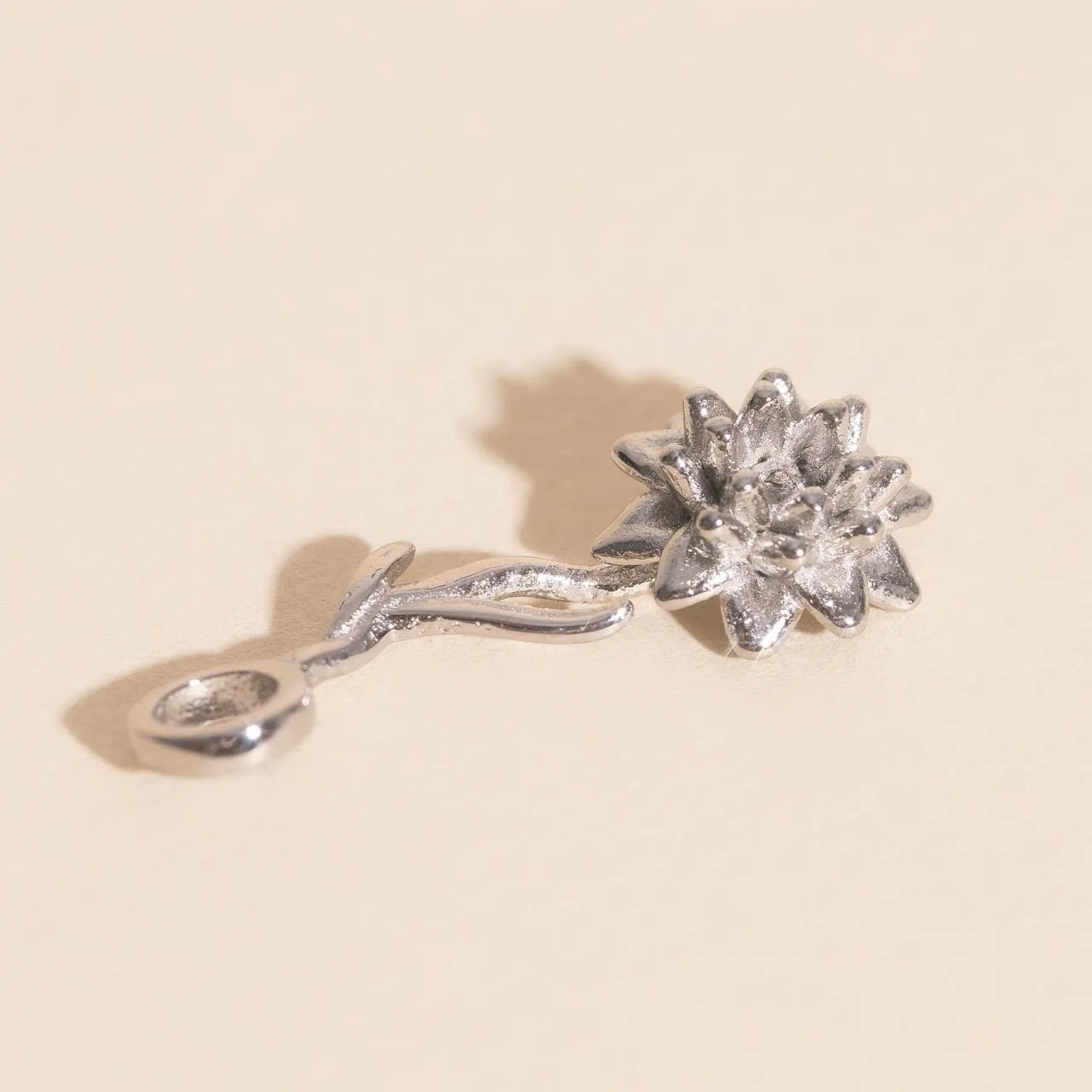 July Lily Birth Flower Necklace Charm Professional Adornment