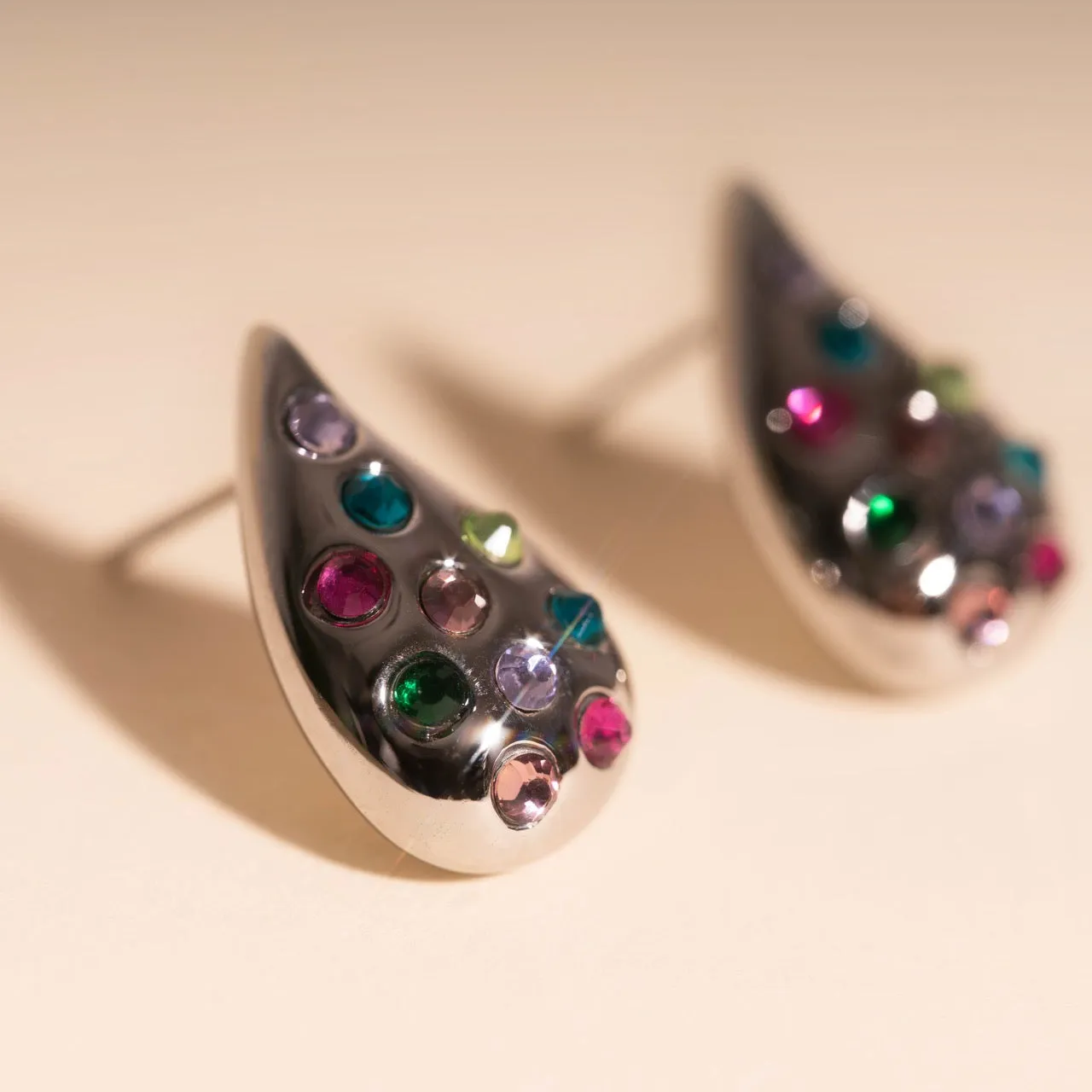 Classic Design Sparkle Splash Stud Earrings