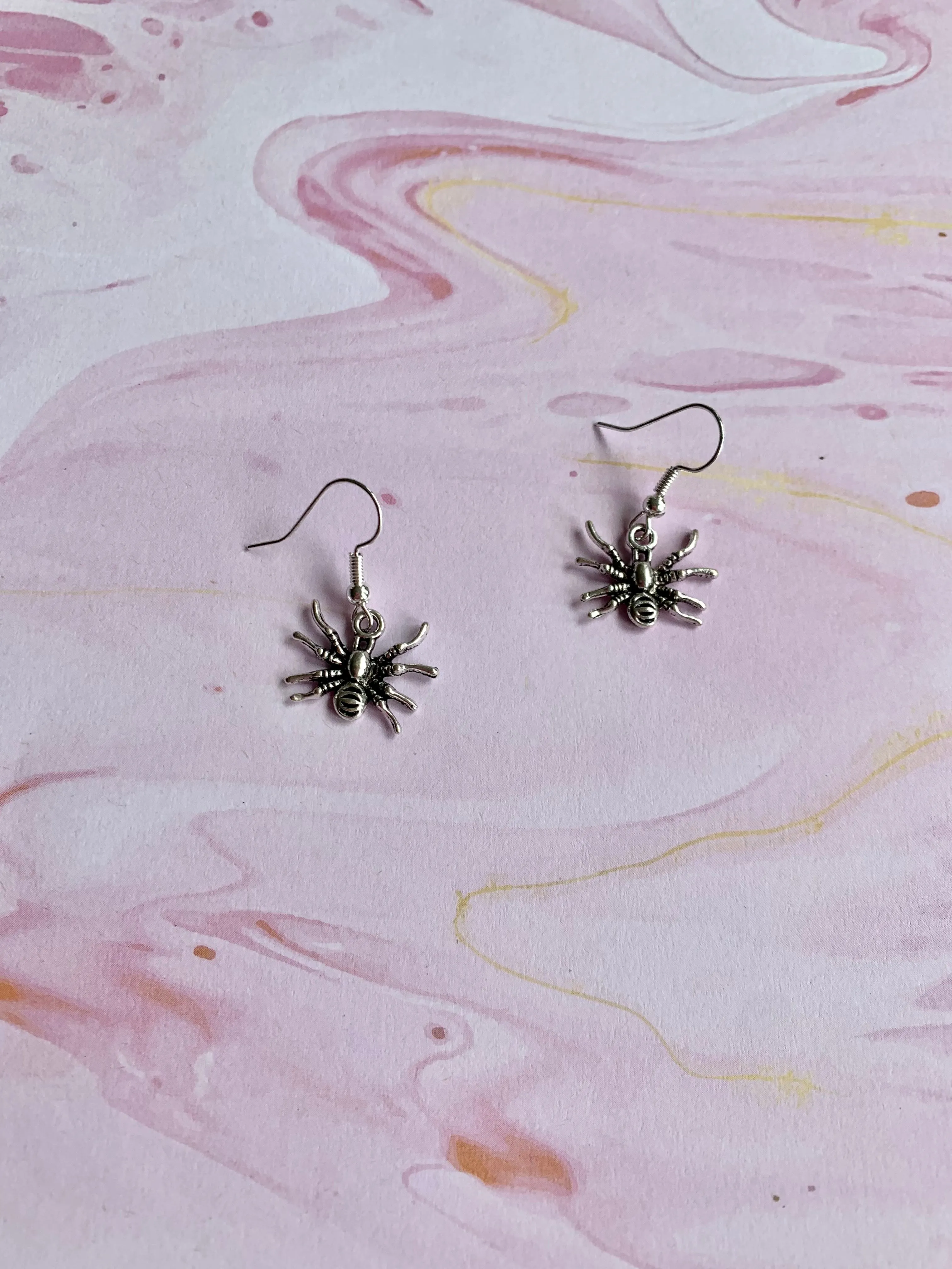Sturdy Decor Spider Earrings