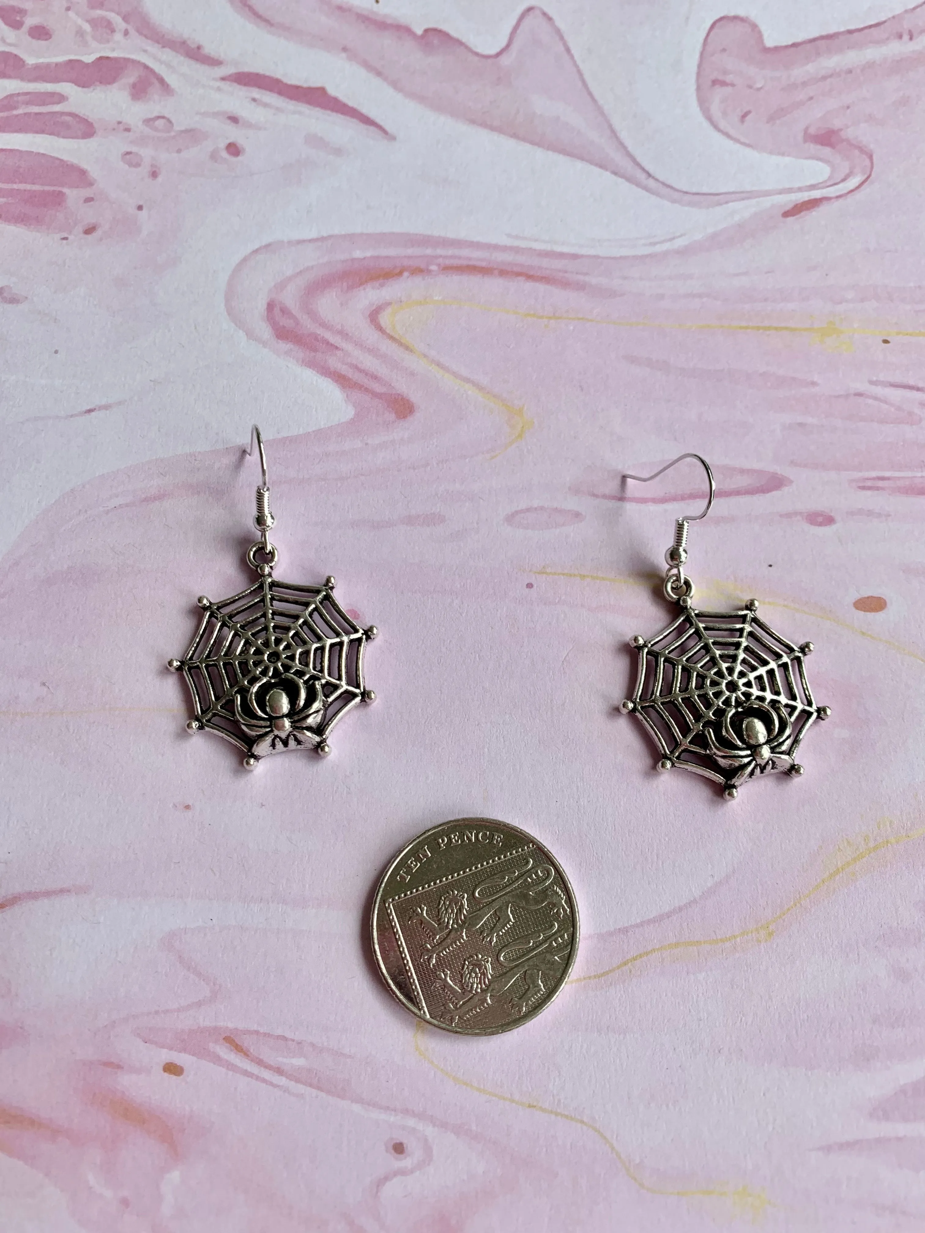 Spider Web Earrings Decorative Look