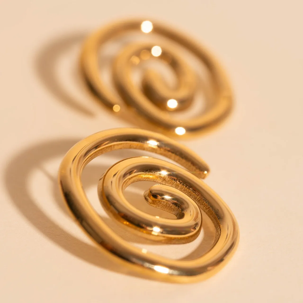 Oversized Jewelry Spiral Stud Earrings
