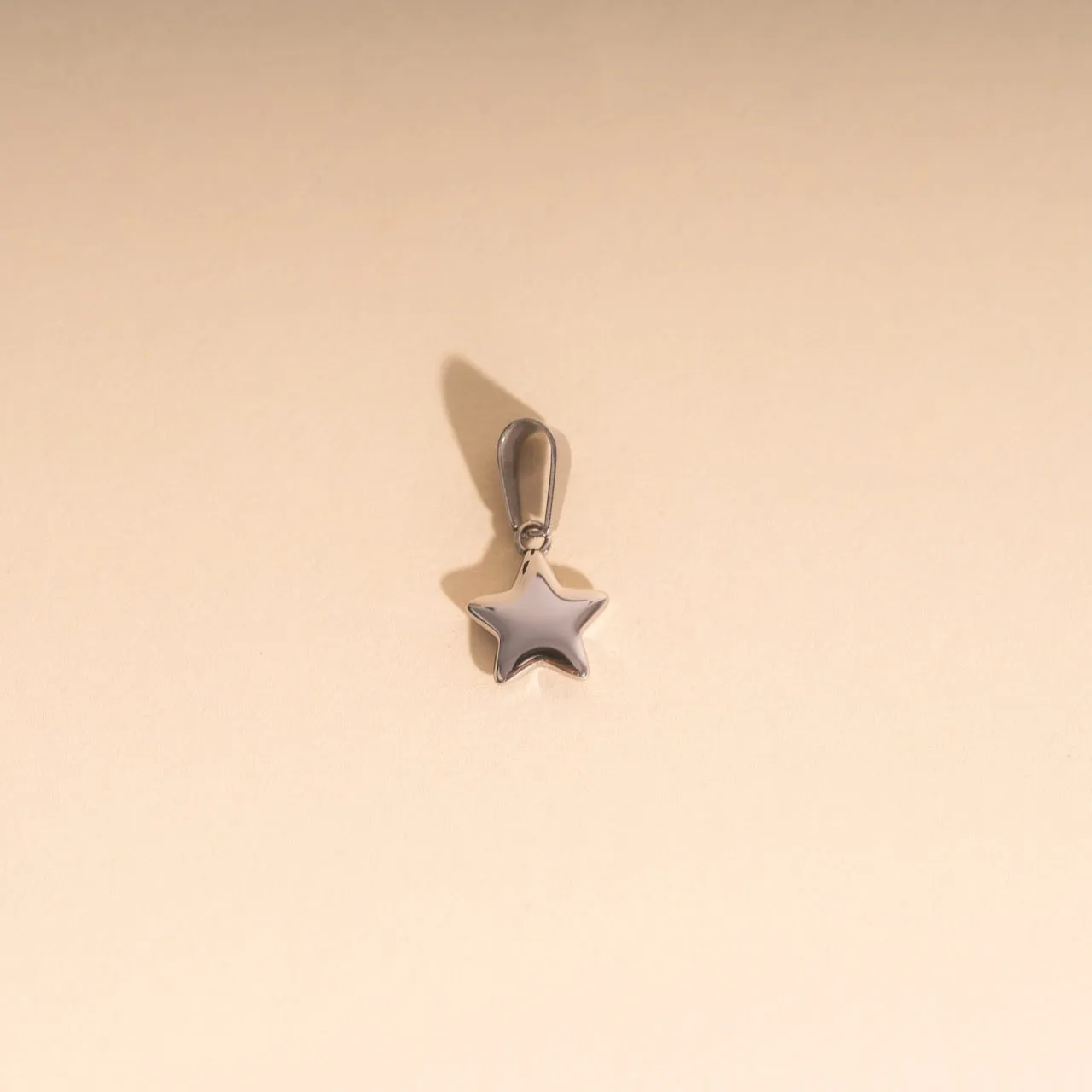 Easy Wear Item Representative Piece Star Necklace Charm