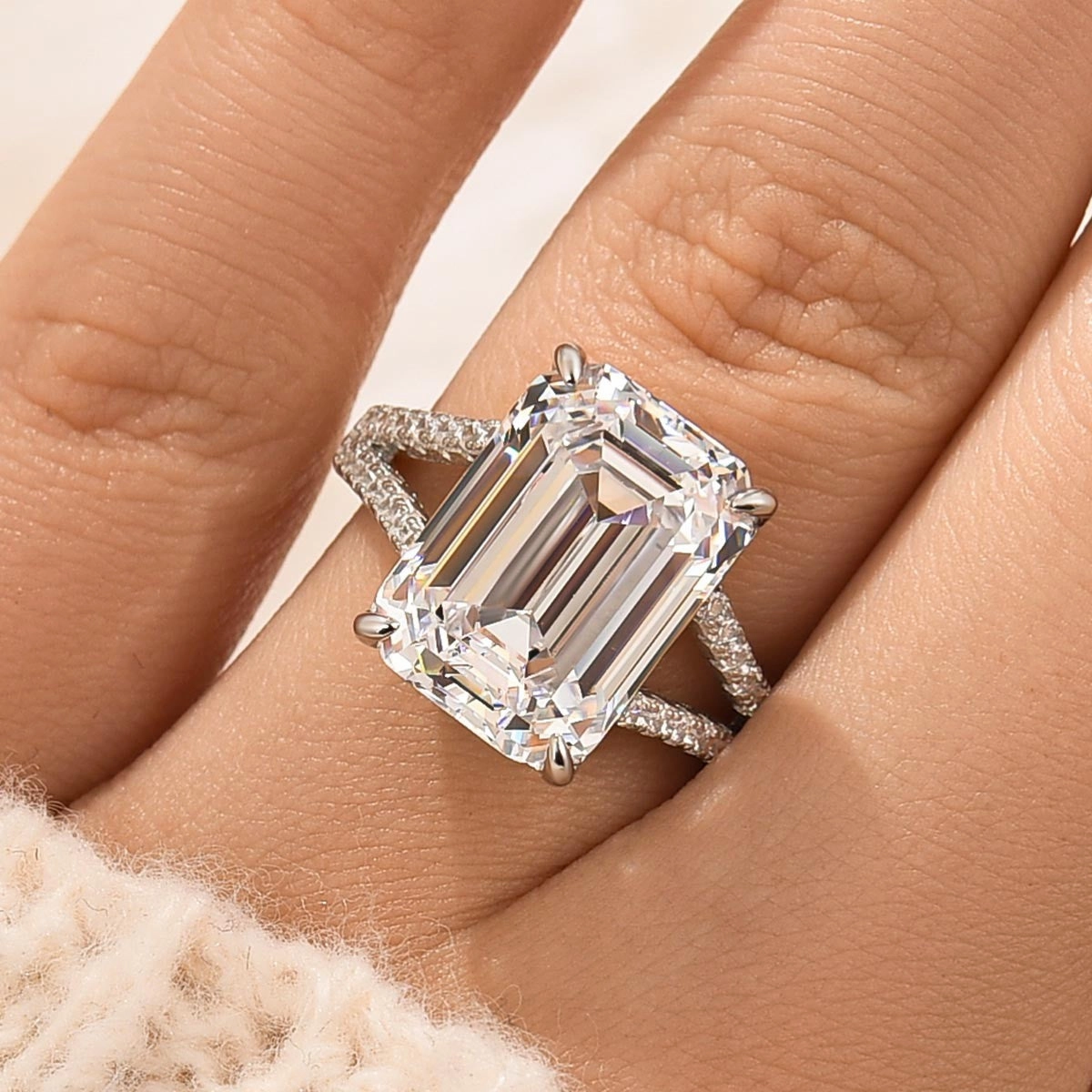 10.0Ct Emerald Cut Split Shank Engagement Ring In Sterling Silver Sophisticated Glow
