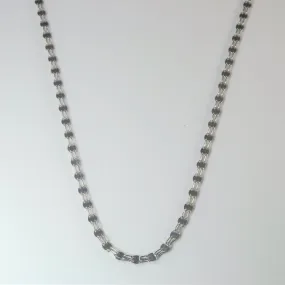 14k White Gold Station Chain | 17" | Bright Detail