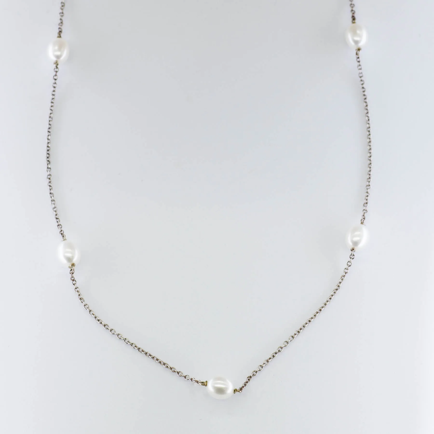 'Tiffany & Co.' Elsa Peretti Fresh Water Pearls Necklace | 16"| Cool Contrast