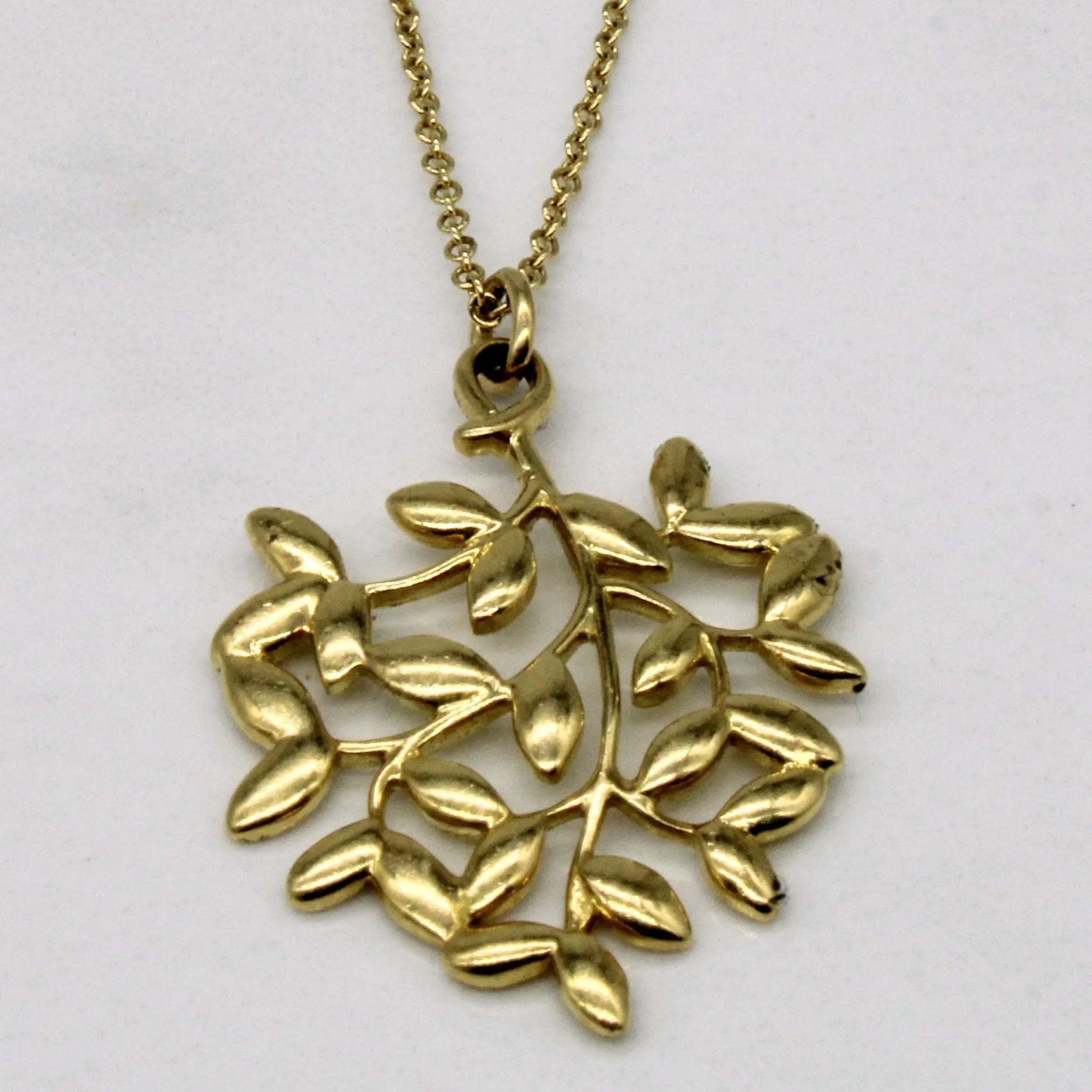 'Tiffany & Co' Paloma Picasso Olive Leaf Pendant | 18" | Charming Touch