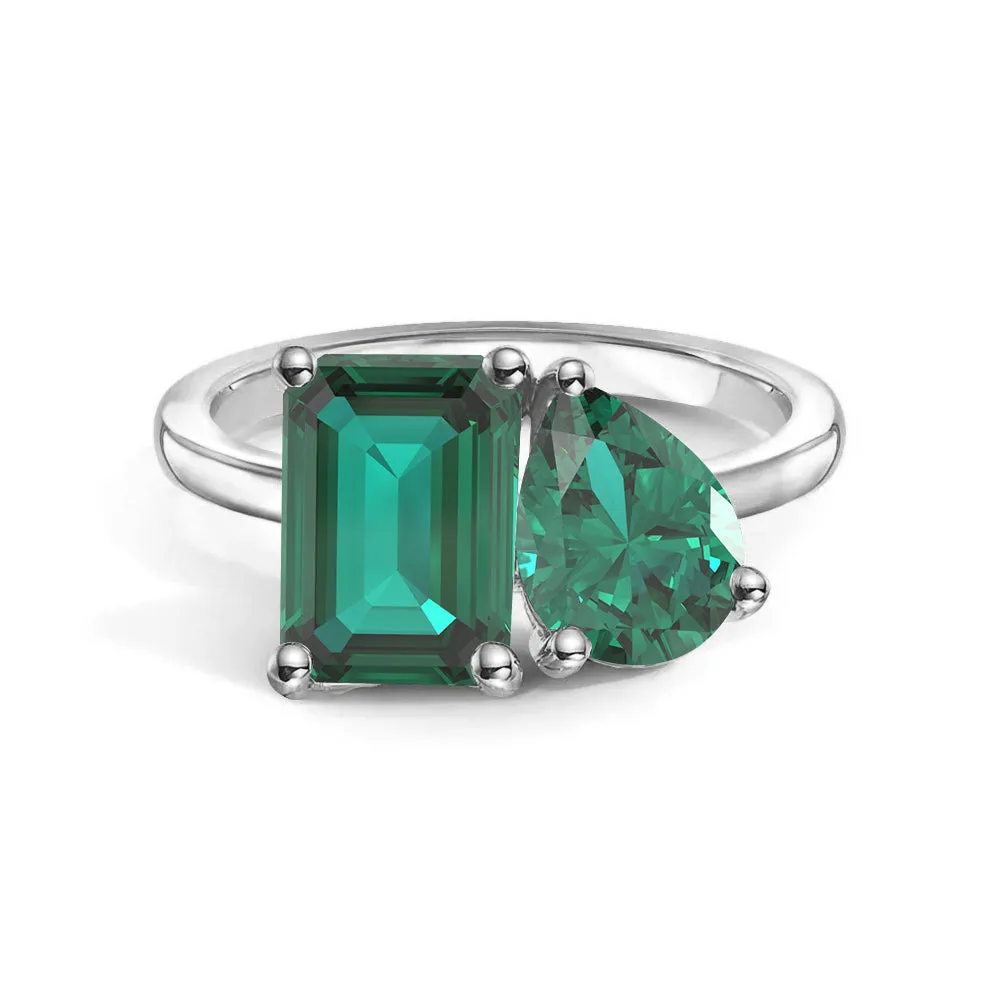 Romantic Fashion Toi et Moi Personalized Emerald Birthstone Anniversary Ring