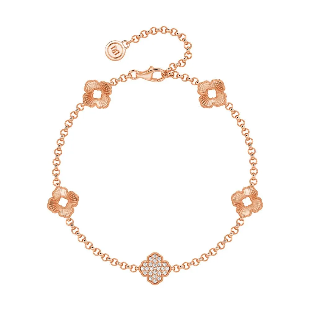 Sleek Shine Blooming Petals Four Leaf Clover Lab Grown Diamond Bracelet