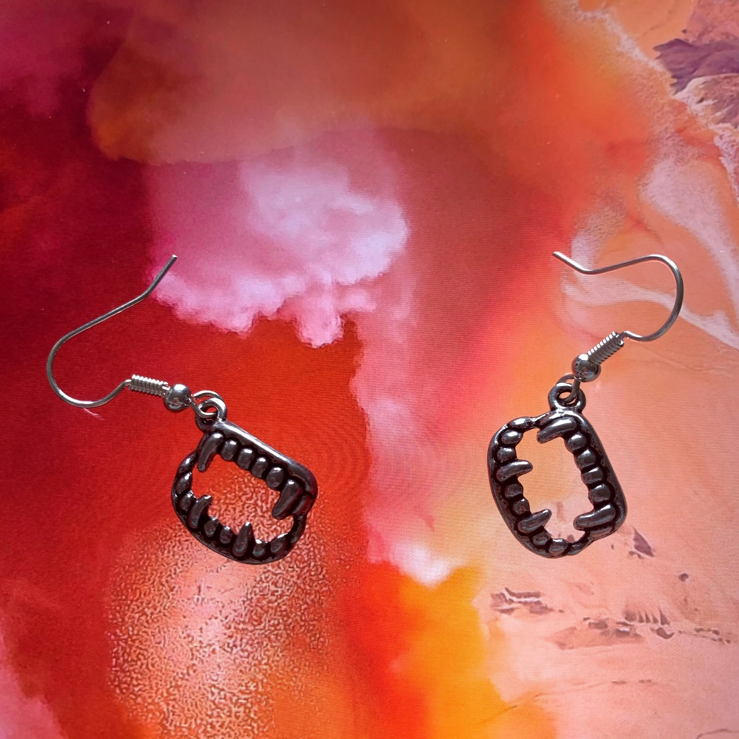 Vampire Fang Earrings Neutral Trinket