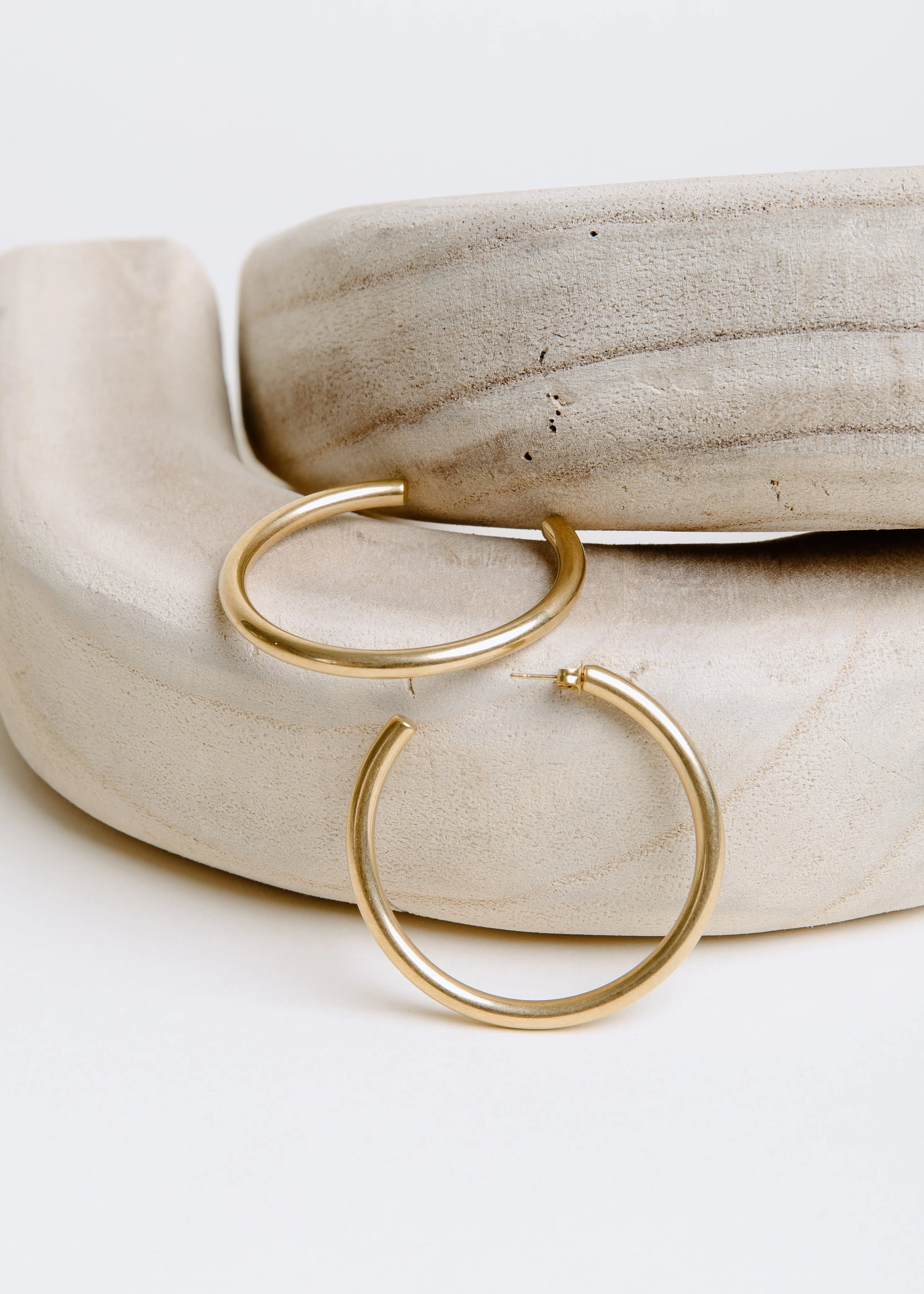 Vanna Earring - Large Beach Adornment