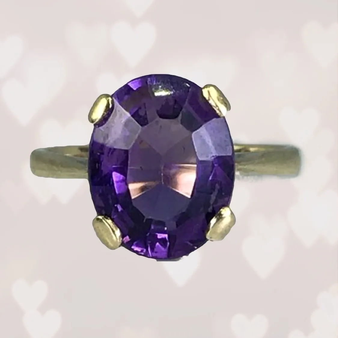 Distinctive Accessory Cosmopolitan Style Vintage Amethyst Ring in Yellow Gold. Unique Engagement Ring. February Birthstone. 6th Anniversary.