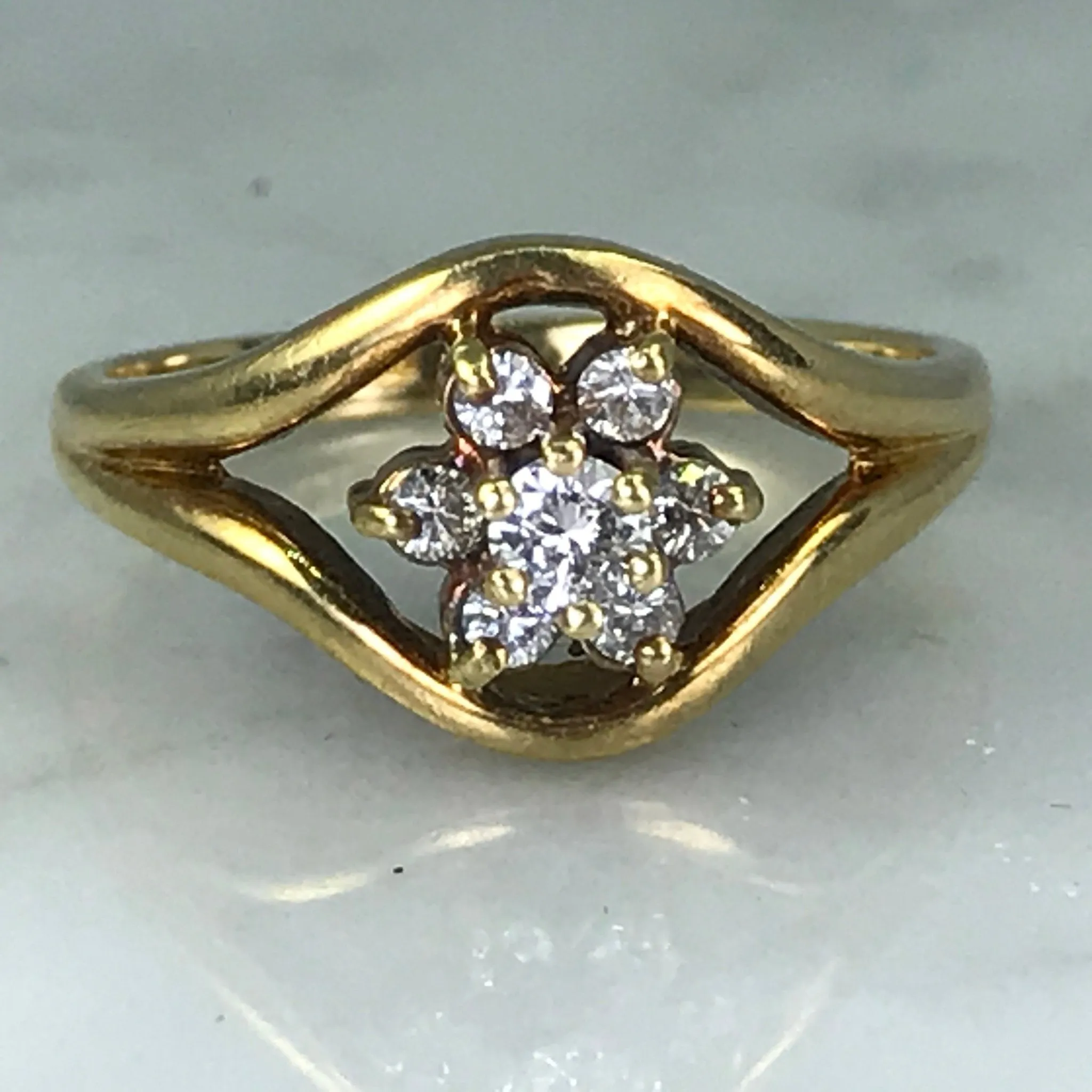 Vintage Diamond Cluster Ring. 14K Gold. April Birthstone. 10 Year Anniversary. Gift Pack Elite Choice