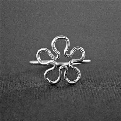 FLOWER RING Classic Aesthetic Balanced Harmony