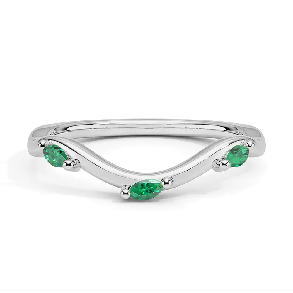 Subtle Elegance Luxury Vibe Willow Curved Lab Grown Emerald Band